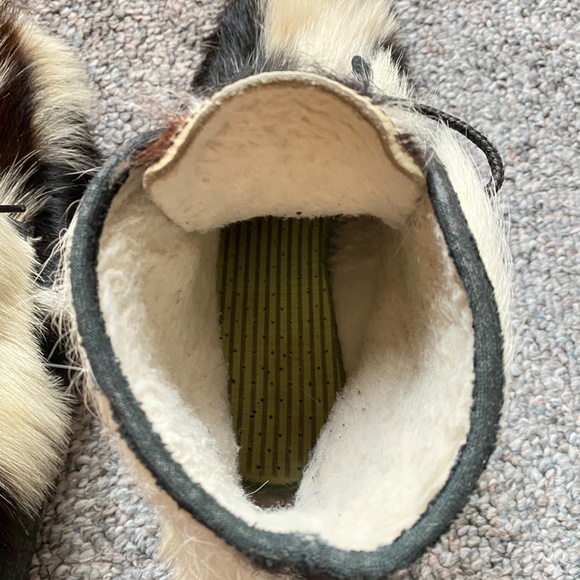 Vintage Mocatem Fur Boots Mens 8 Women's 9-9.5 - Picture 4 of 7